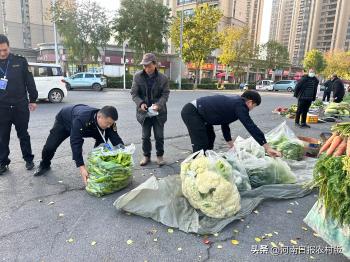 新乡平原示范区：“潮汐市场”尽显“文明范儿”  -图2