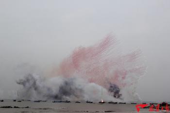 绽放海空之间的奇幻诗画！蔡国强烟花秀泉州上演，现场视频→  -图3